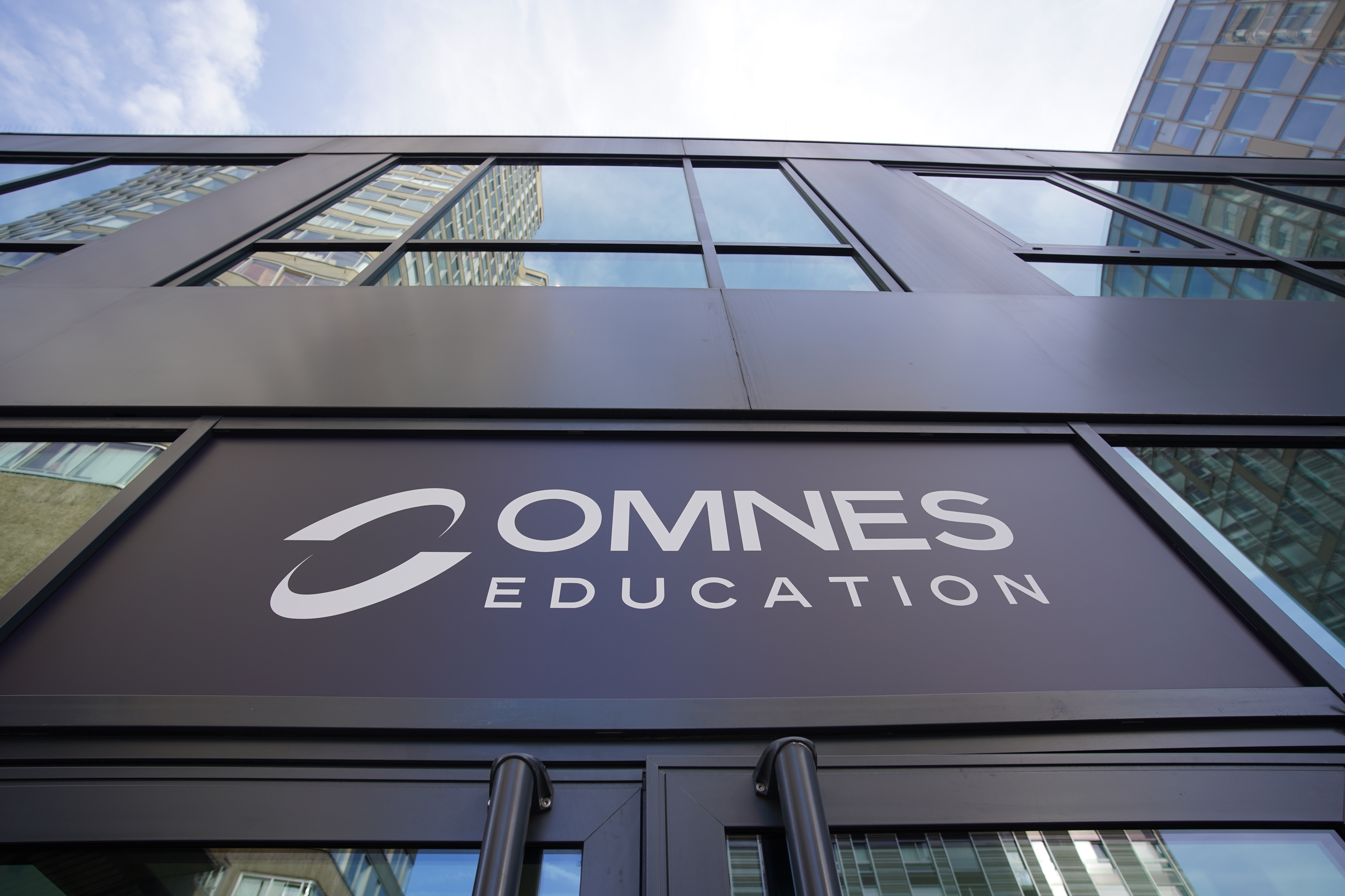 Summer School Programs - OMNES Education